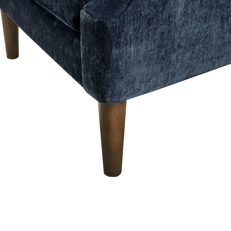 Čalouněné křeslo s dekorativním knoflíkovým prošíváním